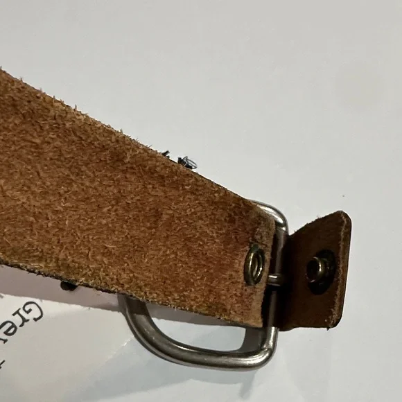 Vintage Brown tooled Leather Patterned Belt with Silver removable buckle 30-39” - Picture 4 of 6